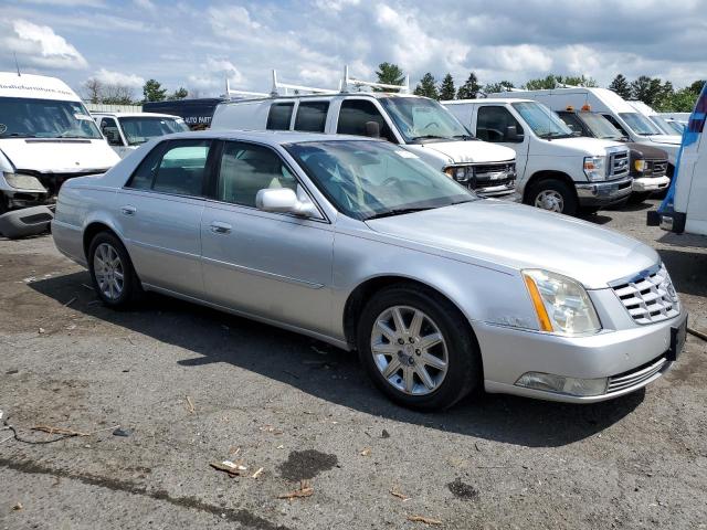 1G6KH5E64BU120524 - 2011 CADILLAC DTS PREMIUM COLLECTION SILVER photo 4