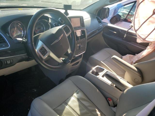 2C4RC1BG0DR659657 - 2013 CHRYSLER TOWN & COU TOURING RED photo 8