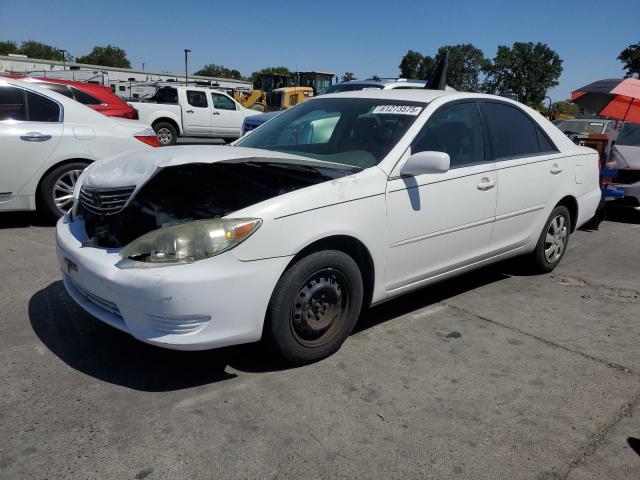 2005 TOYOTA CAMRY LE, 