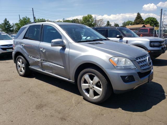 4JGBB8GB4BA724047 - 2011 MERCEDES-BENZ ML 350 4MATIC GRAY photo 4