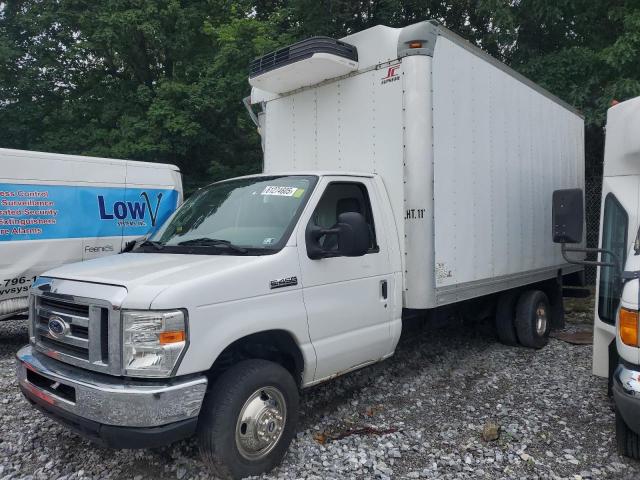 2016 FORD ECONOLINE E450 SUPER DUTY CUTAWAY VAN, null