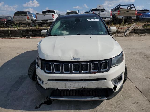 3C4NJDCB1JT435394 - 2018 JEEP COMPASS LIMITED WHITE photo 5