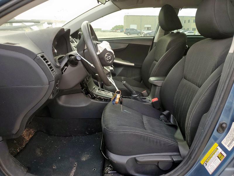 5YFBU4EE6DP163014 - 2013 TOYOTA COROLLA BASE 蓝色 照片 7