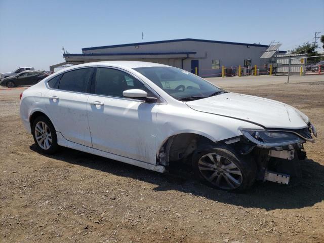 1C3CCCAB0GN187943 - 2016 CHRYSLER 200 LIMITED WHITE photo 4