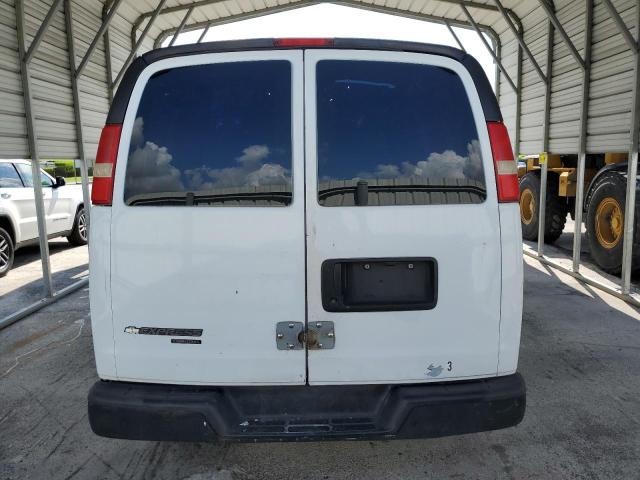 1GCWGFFA3D1110940 - 2013 CHEVROLET EXPRESS G2 WHITE photo 6