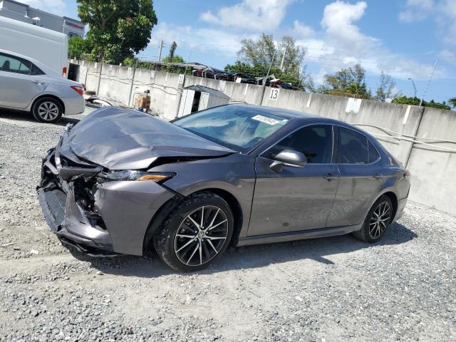 4T1G11AK2RU220307 - 2024 TOYOTA CAMRY SE NIGHT SHADE GRAY photo 1