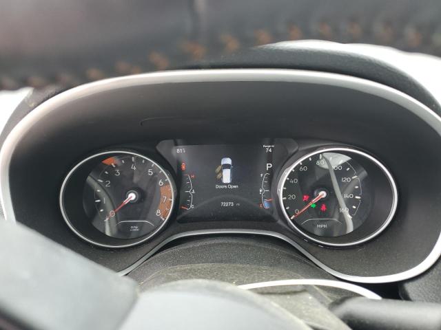 3C4NJDBB6JT291276 - 2018 JEEP COMPASS LATITUDE Черный фото 9