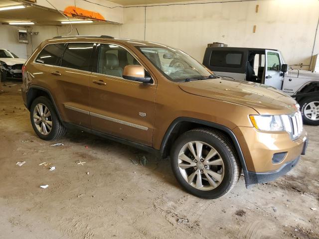 1J4RR4GG9BC675333 - 2011 JEEP GRAND CHER LAREDO 金色 照片 4