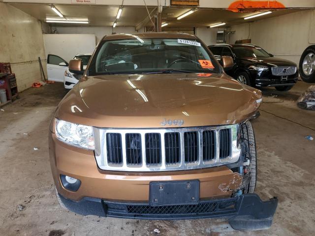 1J4RR4GG9BC675333 - 2011 JEEP GRAND CHER LAREDO 金色 照片 5