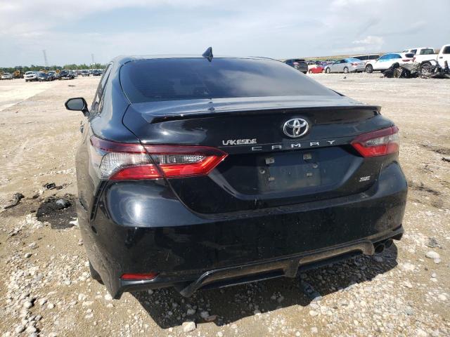 4T1G11AK0NU714076 - 2022 TOYOTA CAMRY SE შავი ფოტო 6