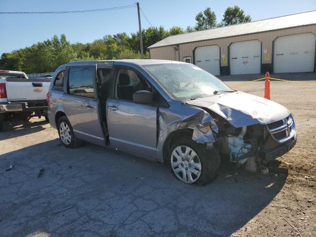 2C4RDGBG7JR151309 - 2018 DODGE GRAND CARA SE SILVER photo 4