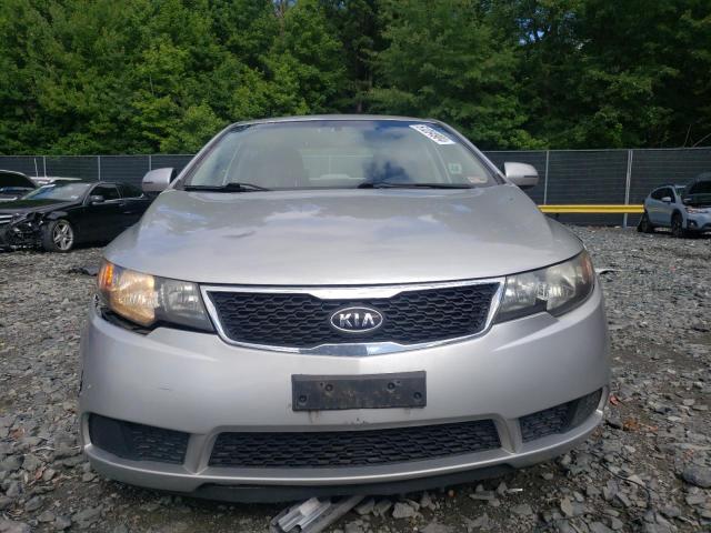 KNAFU4A28C5507366 - 2012 KIA FORTE EX SILVER photo 5