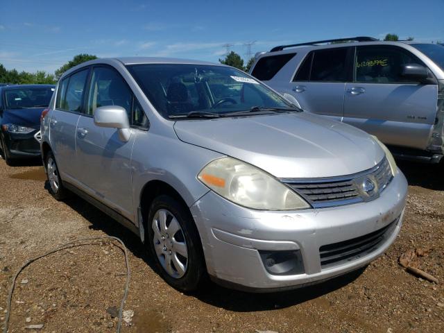 3N1BC13E49L359139 - 2009 NISSAN VERSA S SILVER photo 4