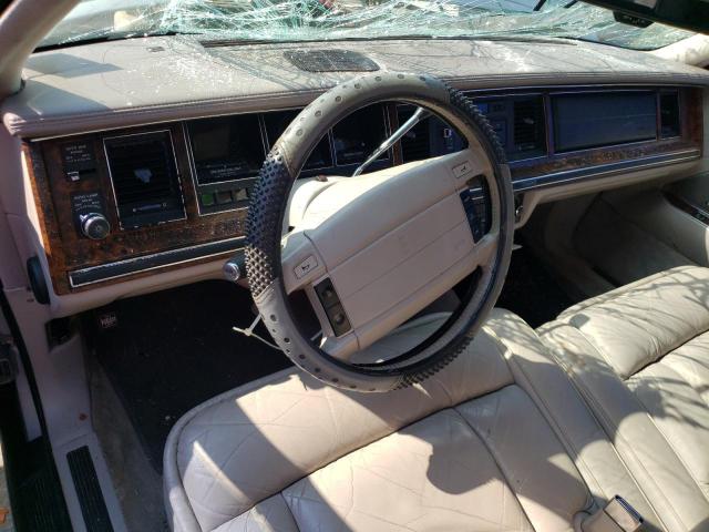 1LNLM83W3NY759939 - 1992 LINCOLN TOWN CARTIER GRAY photo 8