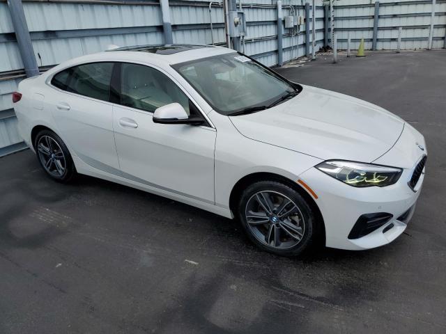 WBA53AK00N7K13364 - 2022 BMW 228I أبيض صورة 4