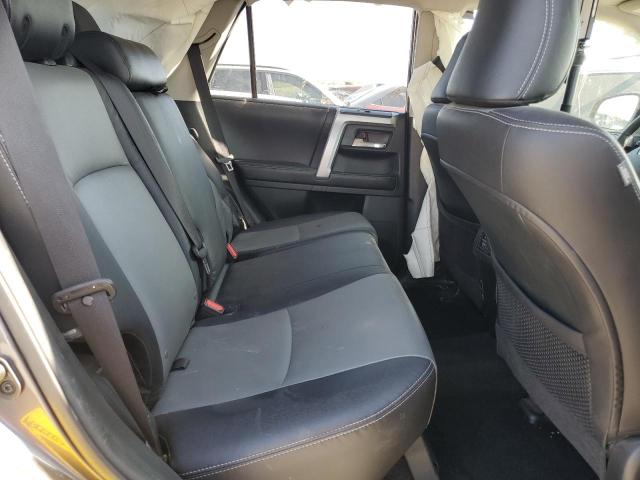 JTEBU5JR5H5447098 - 2017 TOYOTA 4RUNNER SR5/SR5 PREMIUM GRAY photo 11