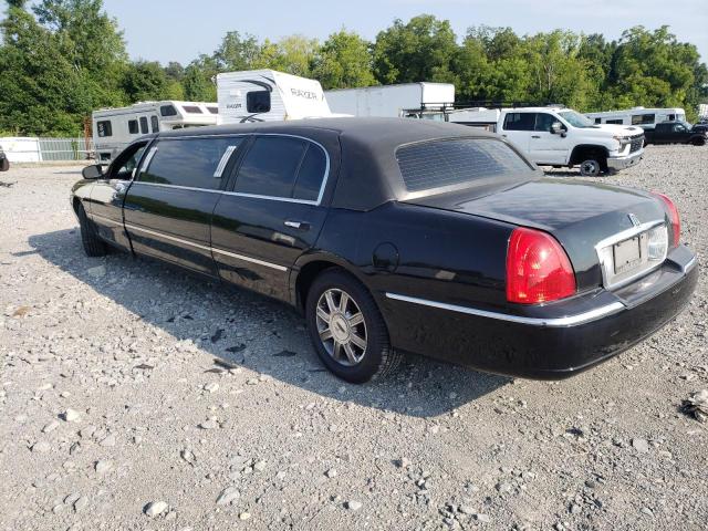 2L1FL8JW1BX757025 - 2011 LINCOLN TOWN CAR EXECUTIVE BLACK photo 2