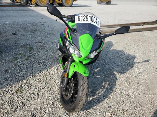 ML5EXER1XPDAB1125 - 2023 KAWASAKI EX650 R GREEN photo 2