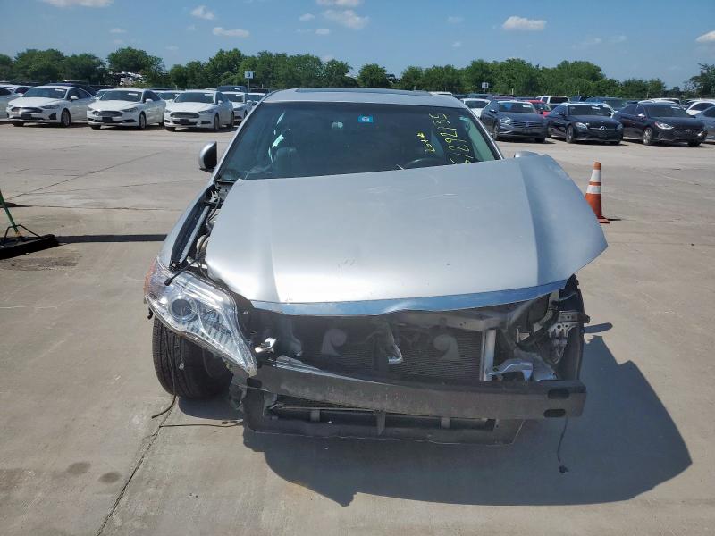 4T1BK3DB7CU450480 - 2012 TOYOTA AVALON BASE SILVER photo 5