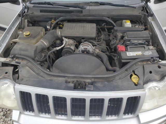 1J4GR48K85C684667 - 2005 JEEP GRAND CHER LAREDO Gümüş fotoğraf 12