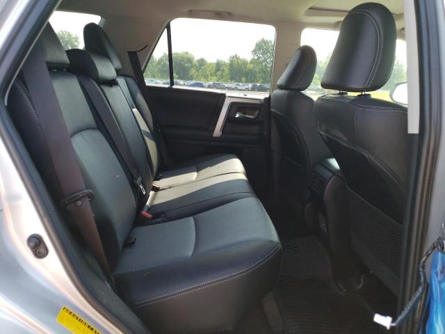 JTENU5JR9M5970521 - 2021 TOYOTA 4RUNNER SR5/SR5 PREMIUM 银色 照片 11