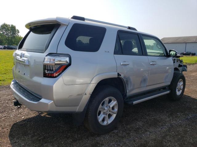 JTENU5JR9M5970521 - 2021 TOYOTA 4RUNNER SR5/SR5 PREMIUM 银色 照片 3
