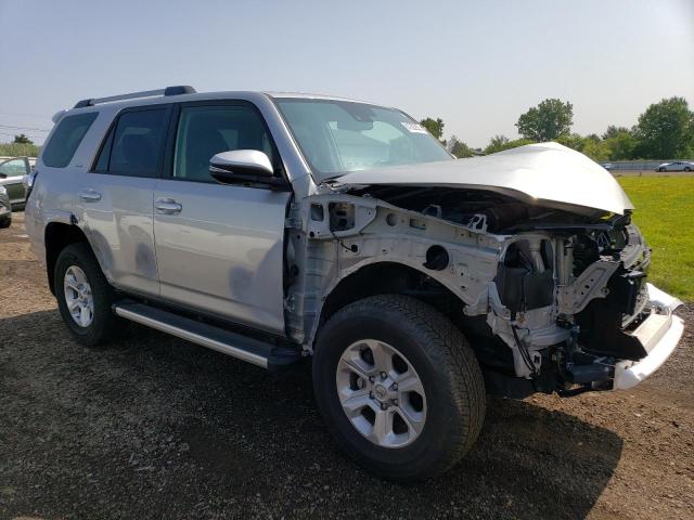 JTENU5JR9M5970521 - 2021 TOYOTA 4RUNNER SR5/SR5 PREMIUM 银色 照片 4