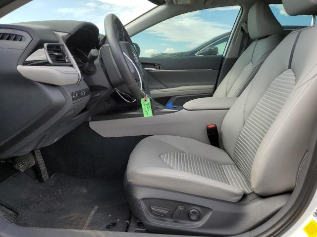 4T1T11AK4RU865412 - 2024 TOYOTA CAMRY SE NIGHT SHADE WHITE photo 7