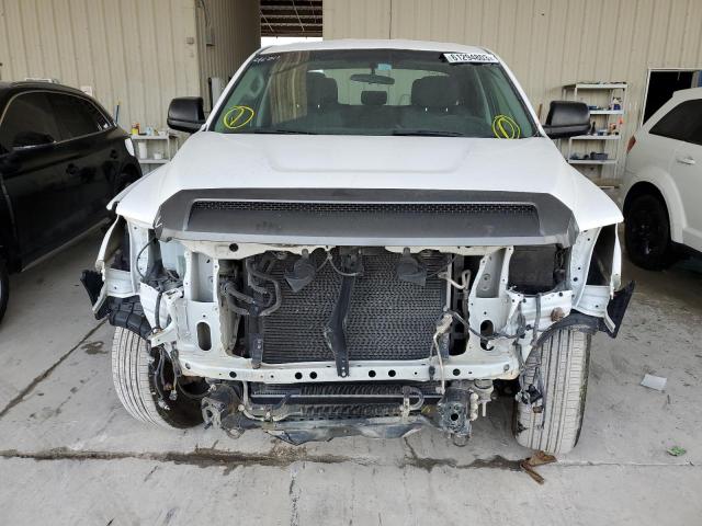 5TFRW5F12GX201225 - 2016 TOYOTA TUNDRA DOUBLE CAB SR/SR5 SILVER photo 5