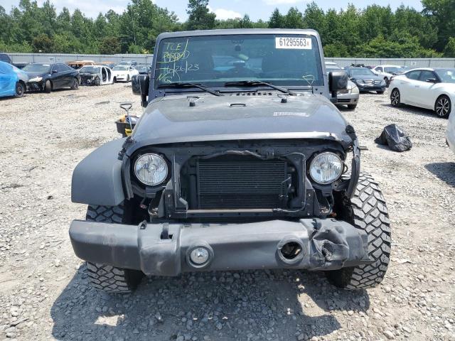 1C4AJWAG8HL742284 - 2017 JEEP WRANGLER SPORT GRAY photo 5