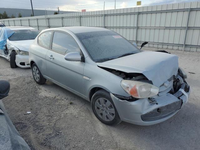 KMHCM36C19U137602 - 2009 HYUNDAI ACCENT GS SILVER photo 4
