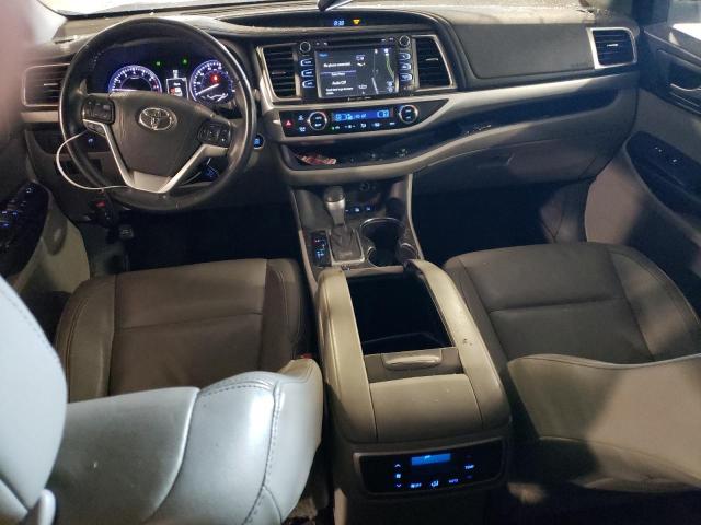 5TDJKRFH7GS277834 - 2016 TOYOTA HIGHLANDER XLE GRAY photo 8