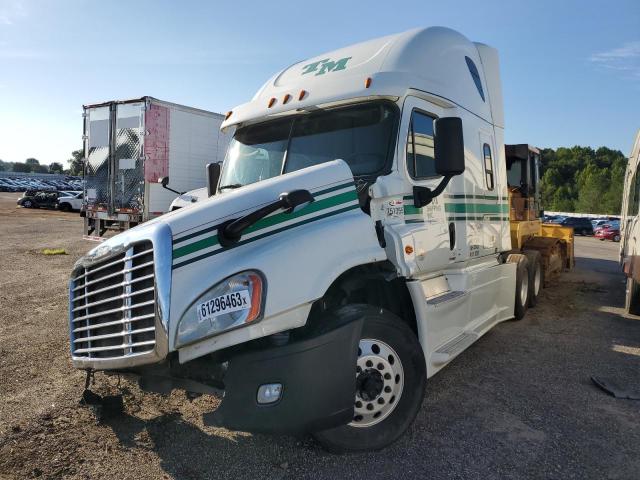 3AKJGLDRXJSJS0427 - 2018 FREIGHTLINER CASCADIA 1 WHITE photo 2