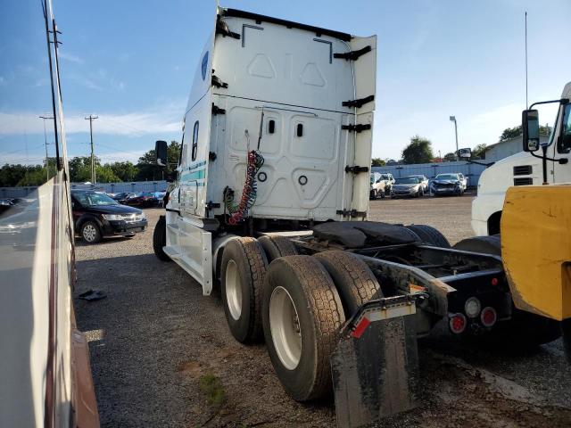 3AKJGLDRXJSJS0427 - 2018 FREIGHTLINER CASCADIA 1 WHITE photo 3