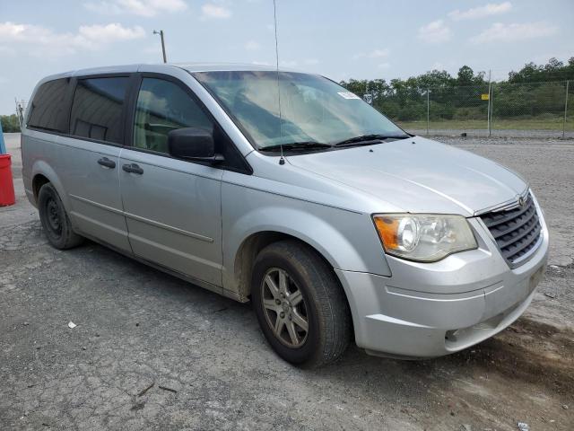 2A8HR44H18R107519 - 2008 CHRYSLER TOWN & COU LX SILVER photo 4