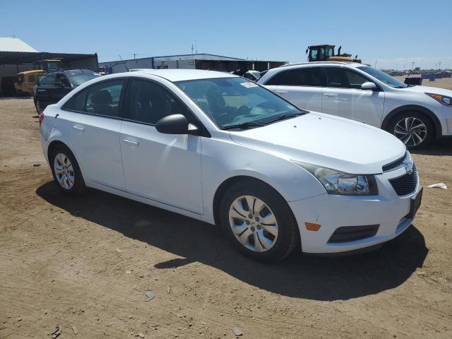 1G1PA5SG1D7293674 - 2013 CHEVROLET CRUZE LS WHITE photo 4