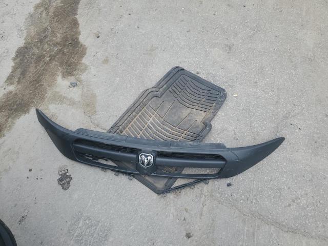 ZFBERFAB7H6G20700 - 2017 RAM PROMASTER 白色 照片 13