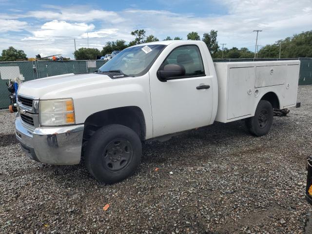 1GCHC24K38E150734 - 2008 CHEVROLET SILVERADO C2500 HEAVY DUTY WHITE photo 1