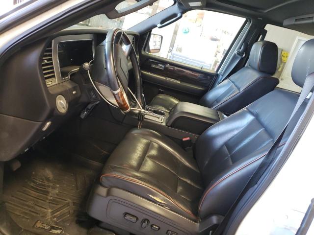 5LMFU28538LJ02597 - 2008 LINCOLN NAVIGATOR თეთრი ფოტო 7