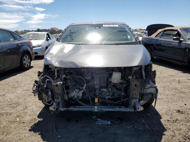 JTDKARFP0H3025103 - 2017 TOYOTA PRIUS PRIM 石墨色 照片 5