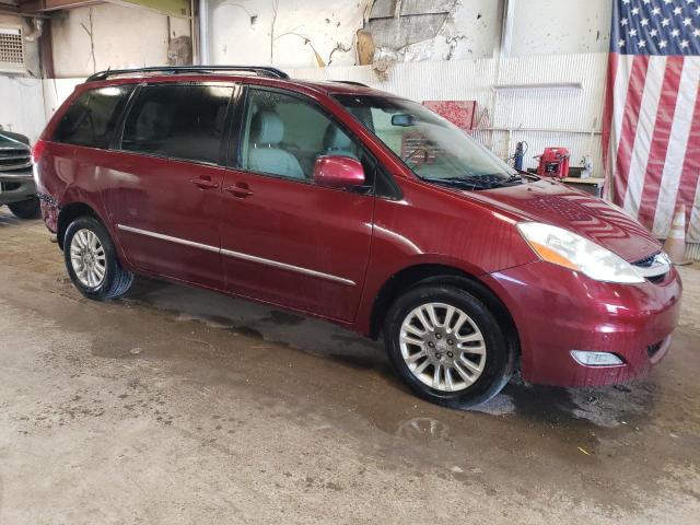5TDDK4CC4AS028813 - 2010 TOYOTA SIENNA XLE RED photo 4