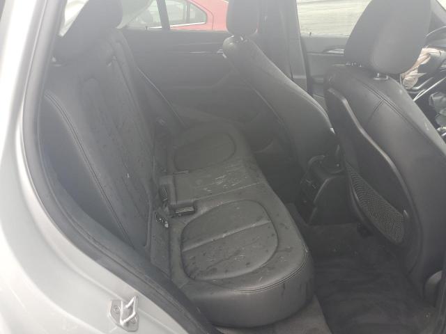 WBXHT3C39J5L27554 - 2018 BMW X1 XDRIVE28I SILVER photo 11