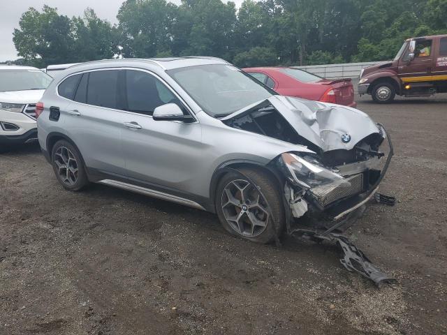 WBXHT3C39J5L27554 - 2018 BMW X1 XDRIVE28I SILVER photo 4