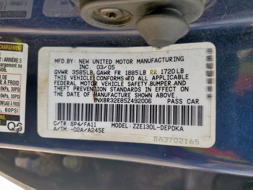 1NXBR32E85Z492006 - 2005 TOYOTA COROLLA CE BLUE photo 12