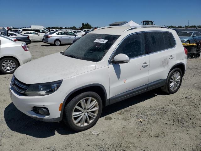 2014 VOLKSWAGEN TIGUAN S, 