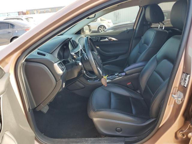 SJKCH5CP1HA036777 - 2017 INFINITI QX30 BASE 金色 照片 7