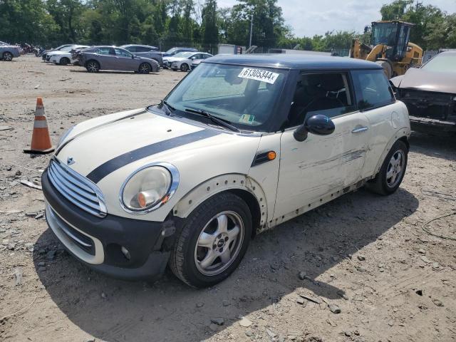 2011 MINI COOPER, 