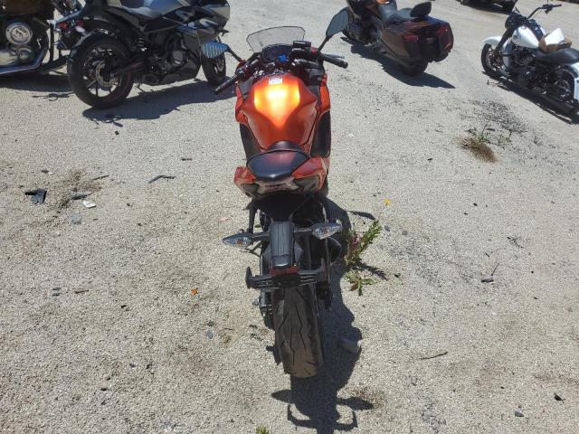 JKAEXEJ13HDA01392 - 2017 KAWASAKI EX650 J ნარინჯისფერი ფოტო 2