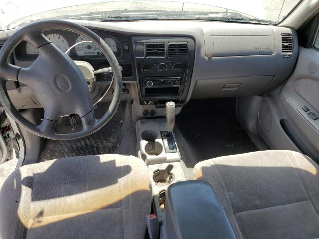 5TEGM92N82Z049773 - 2002 TOYOTA TACOMA DOUBLE CAB PRERUNNER WHITE photo 8