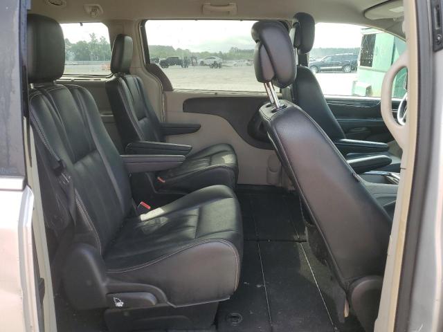 2C4RC1CG2CR303434 - 2012 CHRYSLER TOWN & COU TOURING L SILVER photo 11